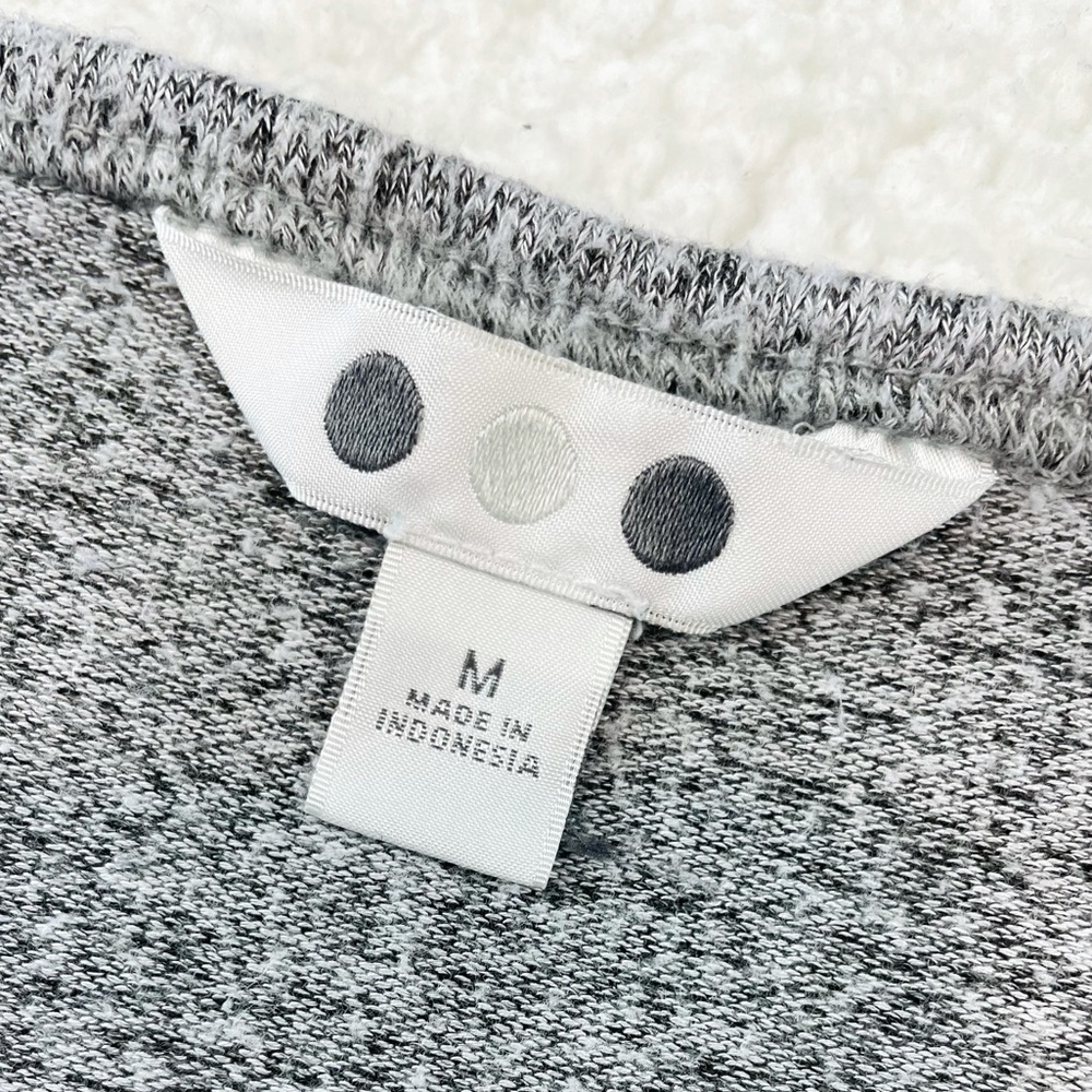 THREE DOTS • Grey Marled Casual Crewneck Short Sleeve Tee, M - Picture 10 of 12